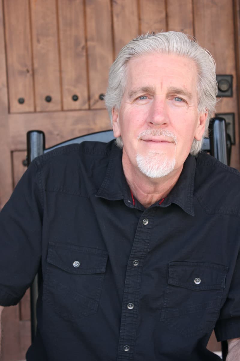 Kent Henry — worship leader